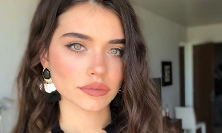 Eva de Dominici, la actriz argentina radicada en Los Ángeles, dejó atrás el morocho y mostró una nueva tonalidad en su cabello, en su cuenta de Instagram. Eva de Dominici, la actriz argentina radicada en Los Ángeles, dejó atrás el morocho y mostró una nueva tonalidad en su cabello, en su cuenta de Instagram.