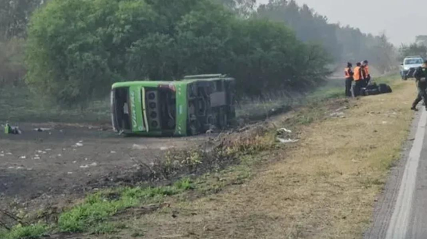En el colectivo de larga distancia, que iba rumbo a Córdoba, iban 35 personas, de las cuales tres perdieron la vida.