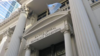 El Banco Central compró US$ 457 millones y ya superó el 50% de la meta de dólares para 2026