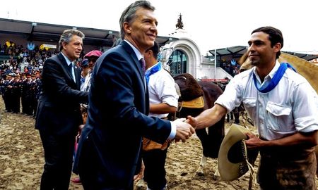 retenciones: pese al pedido del fmi, el campo ?confia? en la palabra de macri retenciones: pese al pedido del fmi, el campo ?confia? en la palabra de macri