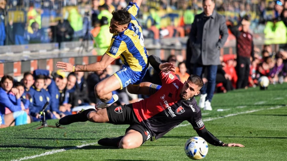 Con un golazo para la historia de Di María, Rosario Central se quedó con el clásico ante Newells