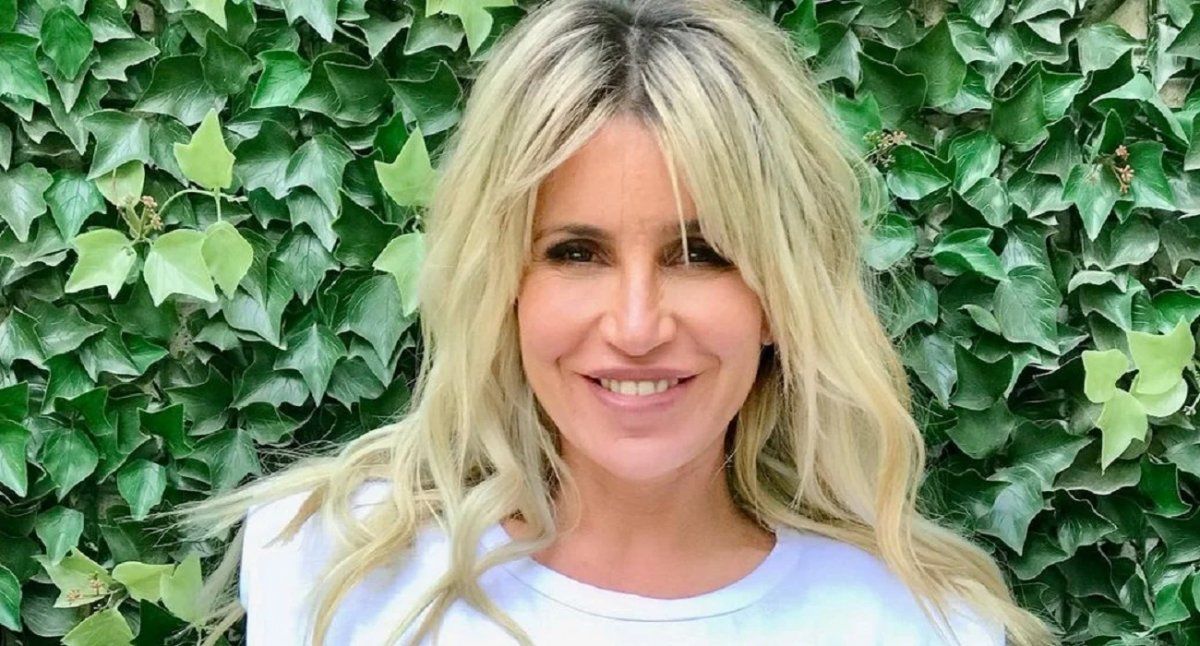 Con inteligencia y sentido del humor