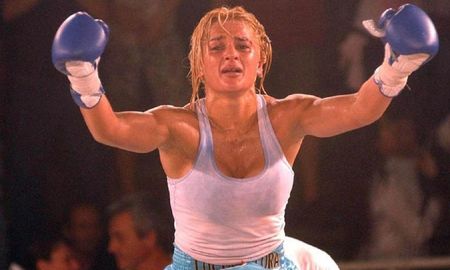 Locomotora Oliveras peleaba a lo Mike Tyson, recordó Sergio Chiarito. Locomotora Oliveras peleaba a lo Mike Tyson, recordó Sergio Chiarito.