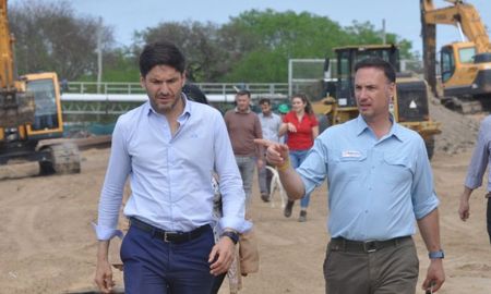Maximiliano Pullaro y Lisandro Enrico volvieron a reclamar al Gobierno nacional por el estado de las rutas. Maximiliano Pullaro y Lisandro Enrico volvieron a reclamar al Gobierno nacional por el estado de las rutas.