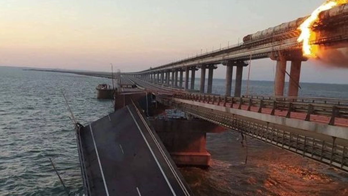 Según el Comité Antiterrorista resultaron dañados dos carriles para vehículos