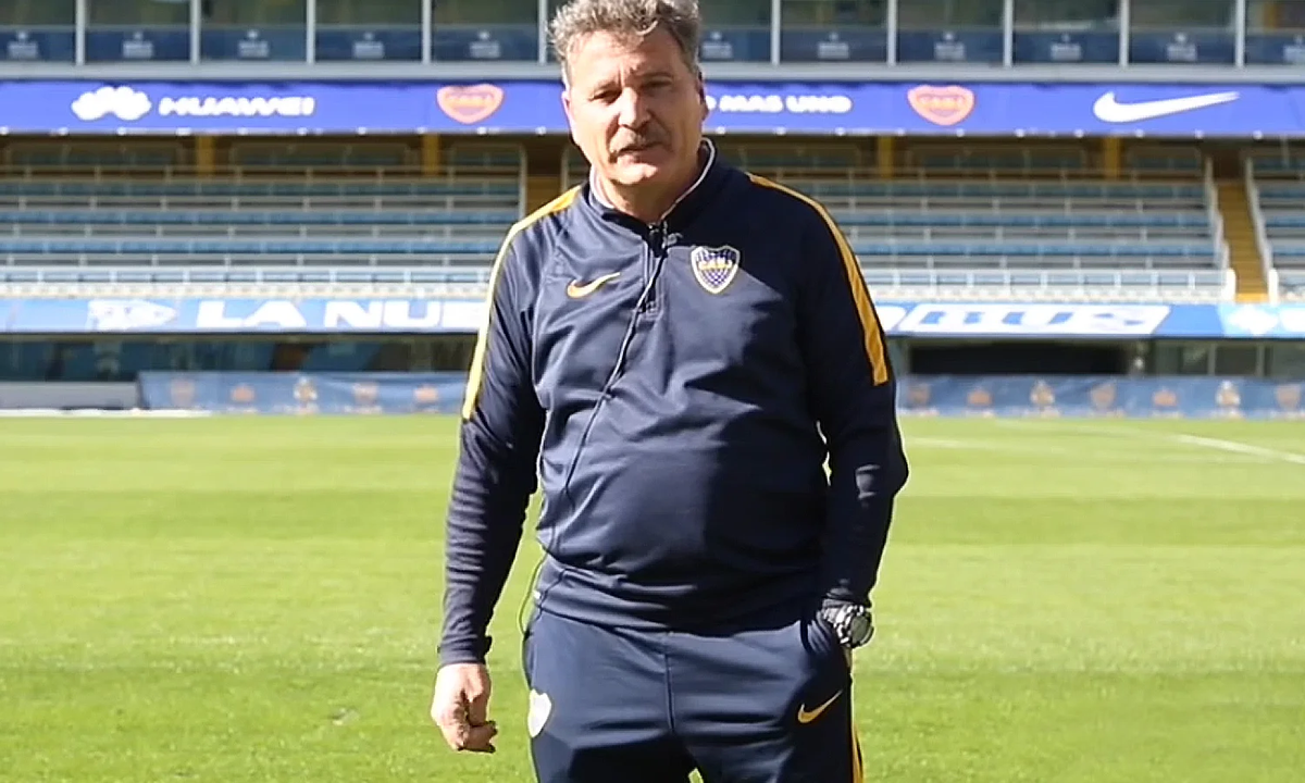 Roberto Passucci trabaja actualmente en el área de captación de jugadores de las inferiores de Boca. Roberto Passucci trabaja actualmente en el área de captación de jugadores de las inferiores de Boca.