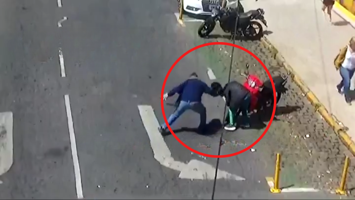 Un delincuente intentó robar una moto en San Isidro