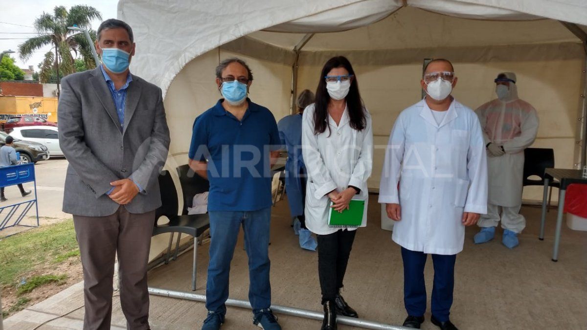 Autoridades del hospital Iturraspe en conferencia de prensa. 