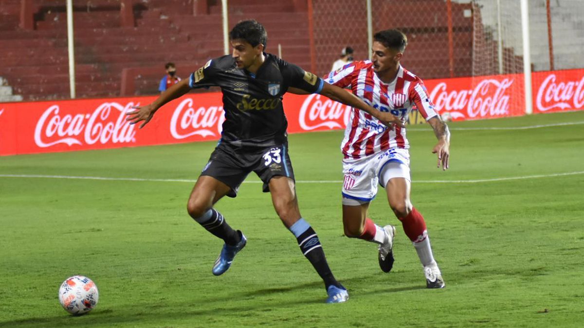 Unión hace su presentación en la Copa de la Liga ante Atlético Tucumán