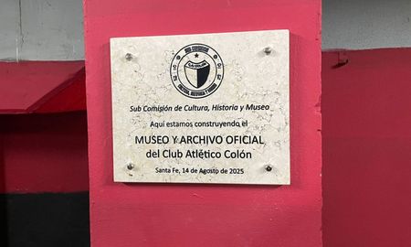 La subcomisión de museo, cultura y archivo de Colón realizó un acto para oficializar la colocación de la piedra fundamental del museo del club. La subcomisión de museo, cultura y archivo de Colón realizó un acto para oficializar la colocación de la piedra fundamental del museo del club.