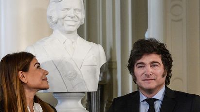 Homenaje a Carlos Saúl Menem: para un historiador, la sociedad argentina actual 