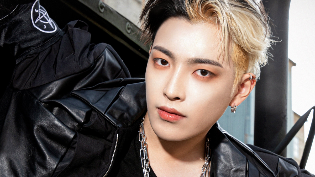 Hongjoong de ATEEZ dona gran suma de dinero para celebrar el aniversario de su fandom.