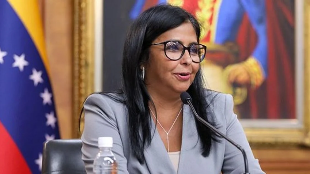 "Les va a ir peor si se atreven", afirmó la vicepresidente Delcy Rodríguez. "Les va a ir peor si se atreven", afirmó la vicepresidente Delcy Rodríguez.