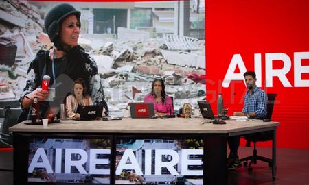 La corresponsal de guerra, Karen Marón, pidió en AIRE que se humanice el conflicto en Ucrania porque los civiles están viviendo situaciones atroces. La corresponsal de guerra, Karen Marón, pidió en AIRE que se humanice el conflicto en Ucrania porque los civiles están viviendo situaciones atroces.