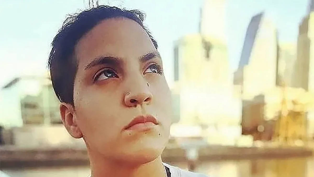 Eugenia Laprovittola es futbolista y cantante de trap.