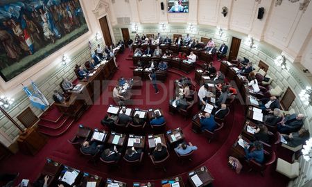 La Asamblea Legislativa fue convocada para este jueves: diputados y senadores tienen que tratar 79 pliegos para cargos de jueces, fiscales y jueces comunitarios. La Asamblea Legislativa fue convocada para este jueves: diputados y senadores tienen que tratar 79 pliegos para cargos de jueces, fiscales y jueces comunitarios.