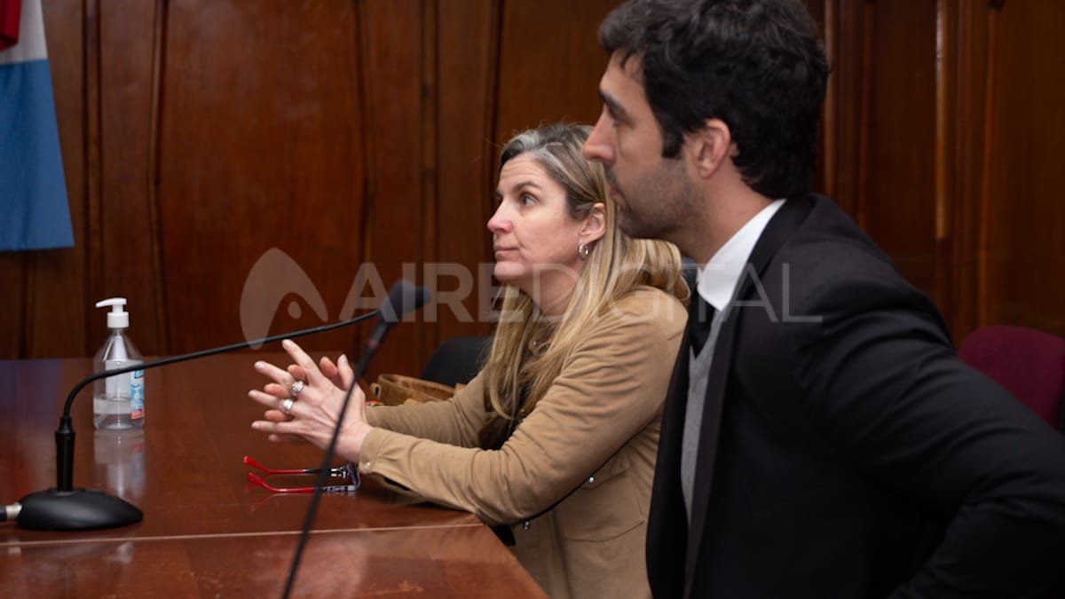 Los fiscales de homicidios Ana Laura Gioria y Martín Torres solicitaron que Martínez cumpla la pena en prisión.