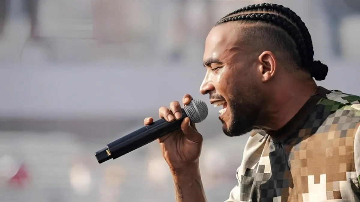 El cantante de música urbana puertorriqueño Don Omar reveló que padece un cáncer, por el cual recibe tratamiento médico. El cantante de música urbana puertorriqueño Don Omar reveló que padece un cáncer, por el cual recibe tratamiento médico.