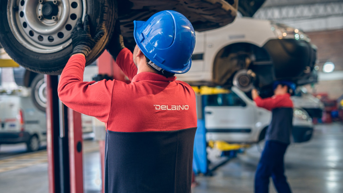 El Sistema 360° posibilita trabajar con cada unidad de manera predictiva, preventiva y correctiva. El Sistema 360° posibilita trabajar con cada unidad de manera predictiva, preventiva y correctiva.