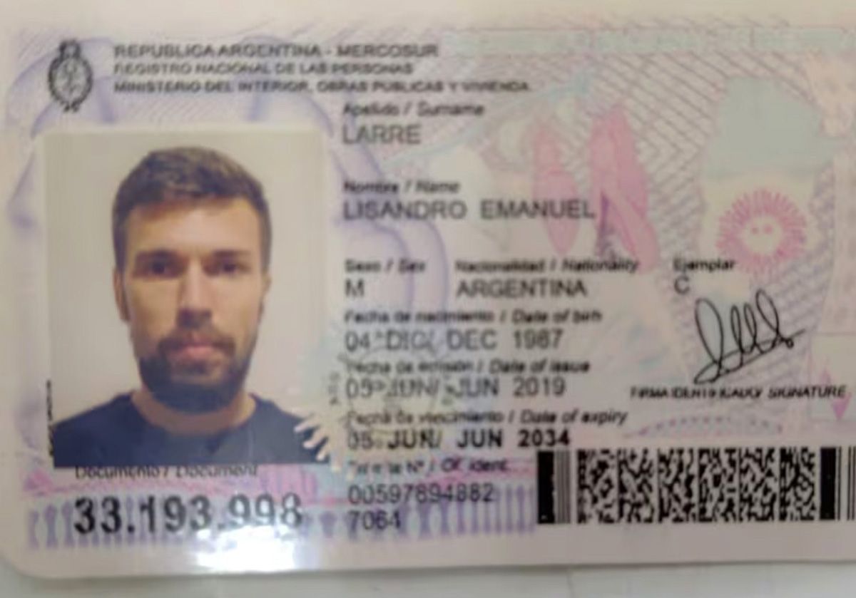 Luka Starcevic se movía con un DNI argentino, bajo la identidad de Lisandro Emanuel Larre. Lo buscaban en varios países. Luka Starcevic se movía con un DNI argentino, bajo la identidad de Lisandro Emanuel Larre. Lo buscaban en varios países.
