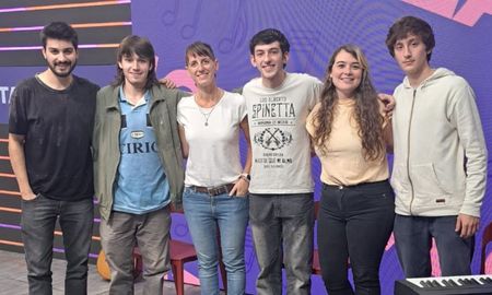 tarro y the baldes, la banda emergente que la rompe en santa fe tarro y the baldes, la banda emergente que la rompe en santa fe
