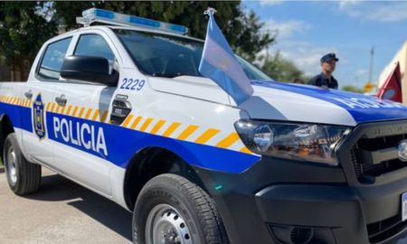 El sospechoso de la tentativa de femicidio en Salta permanece en el hospital bajo vigilancia estricta antes de ser trasladado a la comisaría. El sospechoso de la tentativa de femicidio en Salta permanece en el hospital bajo vigilancia estricta antes de ser trasladado a la comisaría.