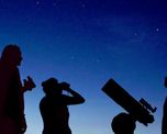 El cometa C/2022 E3 (ZTF) se acerca al hemisferio sur y hay expectativa por su brillo. Con instrumentos o a simple vista desde zonas descampadas, esperan poder verlo en febrero. El cometa C/2022 E3 (ZTF) se acerca al hemisferio sur y hay expectativa por su brillo. Con instrumentos o a simple vista desde zonas descampadas, esperan poder verlo en febrero.