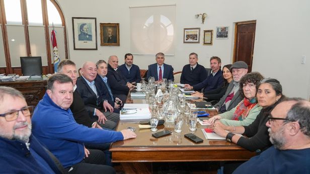 El Gobierno de Santa Fe se reunió con los gremios estatales en paritarias.&nbsp;