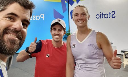 Nadia Podoroska derrotó a Francesca Jones en el WTA 500 Yarra Valley Classic, previo al Abierto de Australia. Nadia Podoroska derrotó a Francesca Jones en el WTA 500 Yarra Valley Classic, previo al Abierto de Australia.