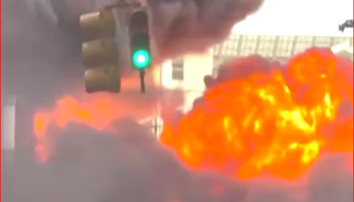 Impactante explosión de un auto cerca del Toro de Wall Street sembró pánico en Nueva York