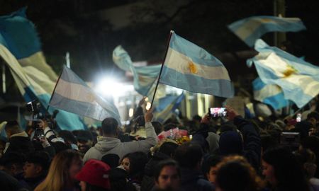 El Instituto del Diálogo Interreligioso destacó que la convivencia y la integración forman parte de la identidad argentina, tras las acusaciones surgidas luego de la final del Mundial. El Instituto del Diálogo Interreligioso destacó que la convivencia y la integración forman parte de la identidad argentina, tras las acusaciones surgidas luego de la final del Mundial.