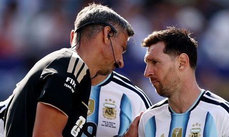 La decisión que tomó el árbitro de la final del Mundial 2026 en medio de las teorías conspirativas tras la derrota de Argentina La decisión que tomó el árbitro de la final del Mundial 2026 en medio de las teorías conspirativas tras la derrota de Argentina