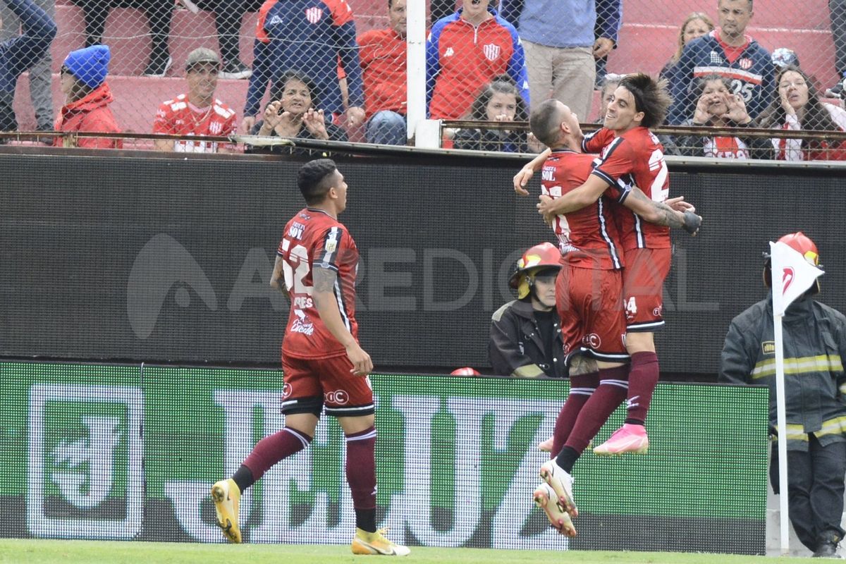 El Club Atlético Unión perdió por goleada con Central Córdoba en la última fecha de la Liga Profesional de Fútbol.