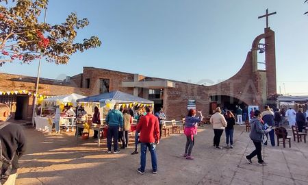 En la ciudad de Santa Fe la celebración central es en la parroquia ubicada en Padre Genesio 1644. En la ciudad de Santa Fe la celebración central es en la parroquia ubicada en Padre Genesio 1644.