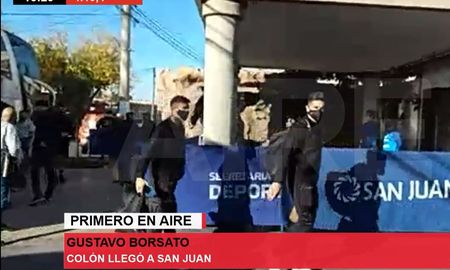 El plantel de Colón llegó a San Juan y ya está concentrado para el partido ante Independiente por la Copa de la Liga. El plantel de Colón llegó a San Juan y ya está concentrado para el partido ante Independiente por la Copa de la Liga.