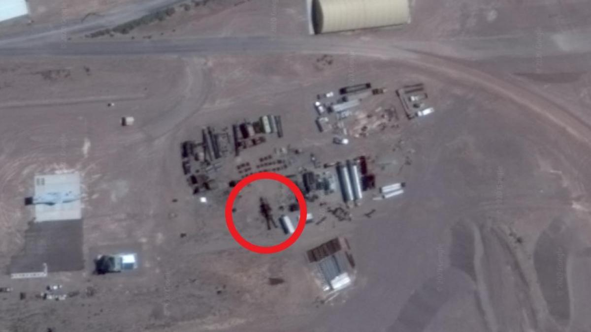 Afirman que en el &Aacute;rea 51 hay un robot gigante que pos&oacute; para Google Earth