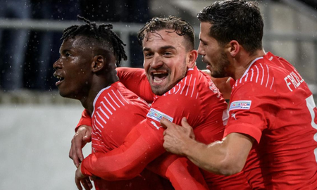 Suiza busca una victoria ante Camerún (AFP). Suiza busca una victoria ante Camerún (AFP).