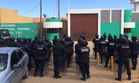 un partido de futbol en carcel de zacatecas termino con 16 muertos y 5 heridos un partido de futbol en carcel de zacatecas termino con 16 muertos y 5 heridos