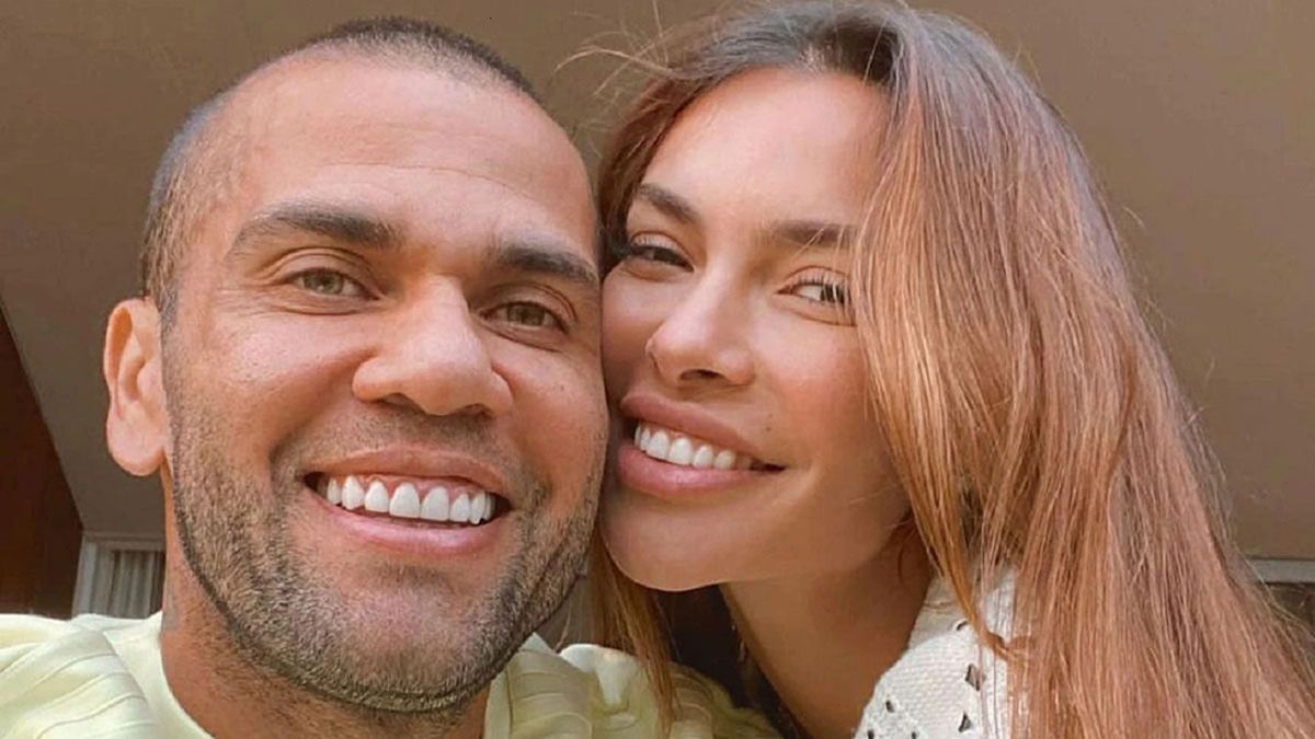 Joana Sanz no desmintió que le fuera a pedir el divorcio a Dani Alves.
