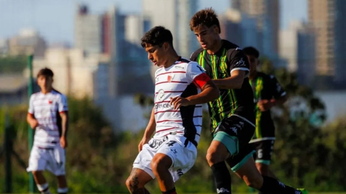 El futbolista tuvo mucha participación durante 2025 en el equipo de reserva de Martín Minella y en la Copa Santa Fe.