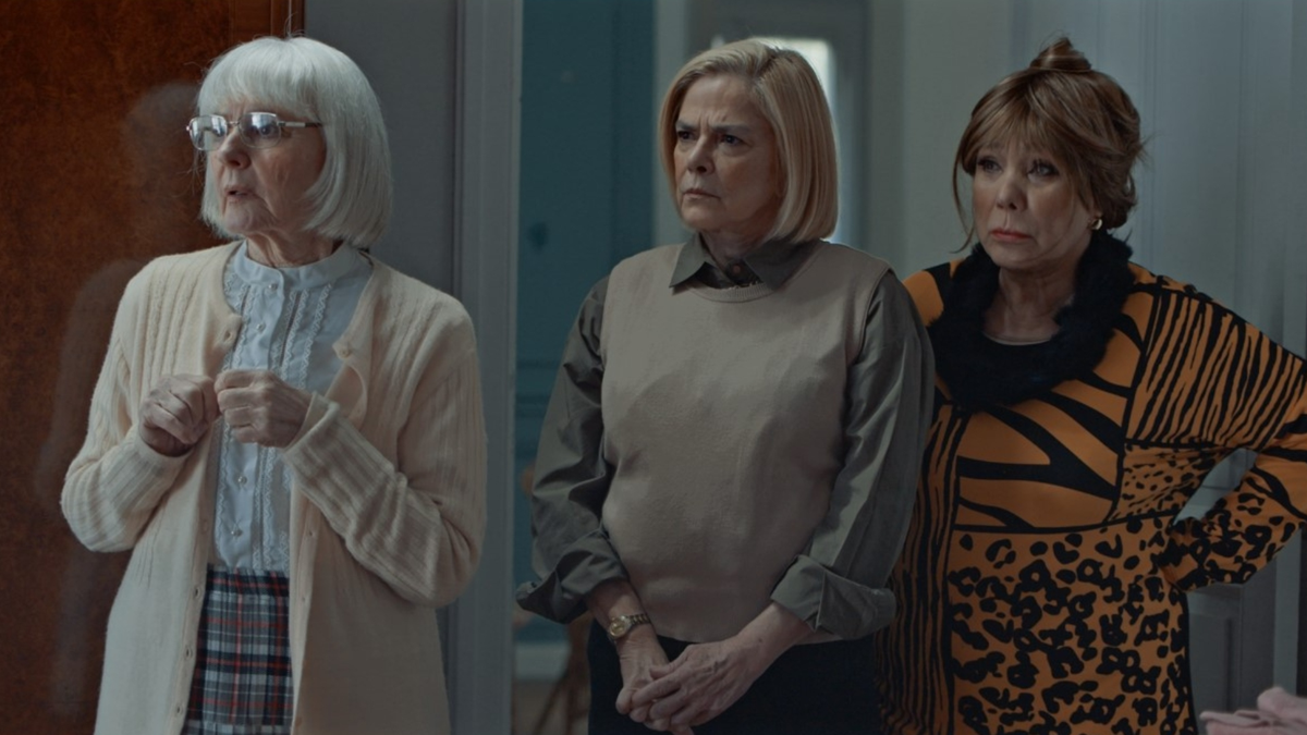 El buen retiro es una serie de televisión web de comedia dramática policial argentina original de Flow.