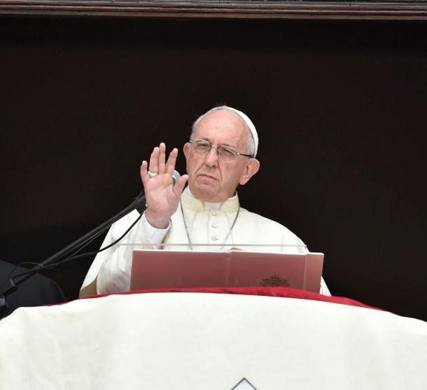Para el Papa, la política en Latinoamérica está en crisis por la corrupción