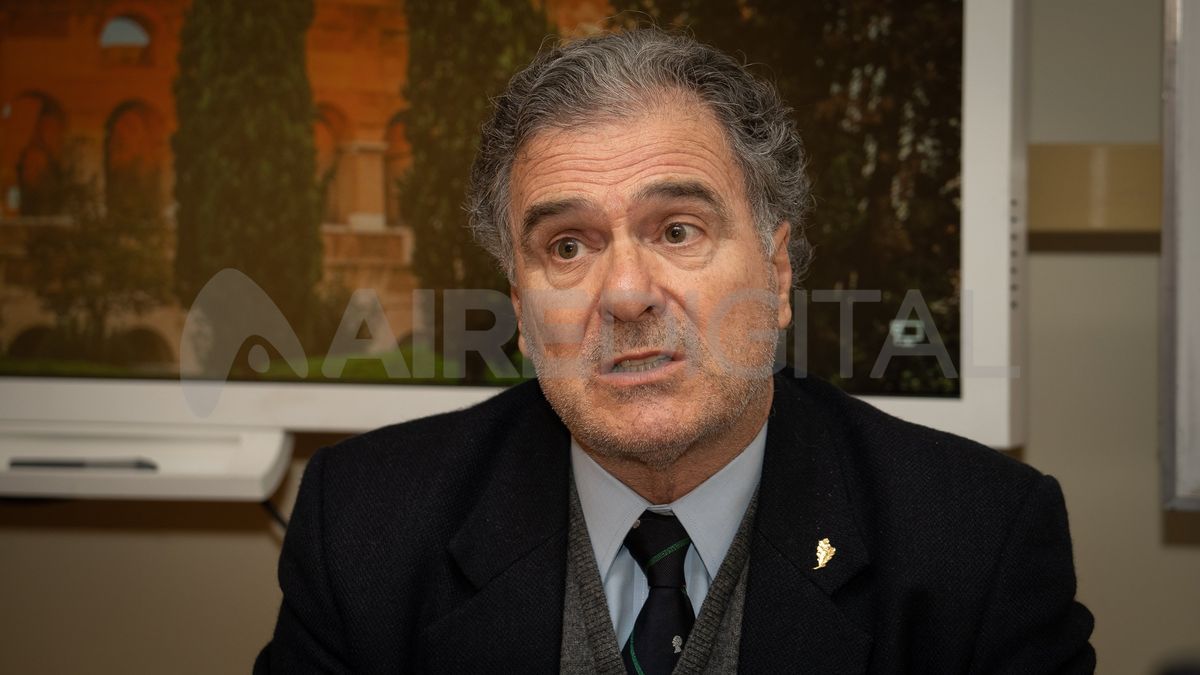 El doctor Eduardo de Santibañes realizó más de 1500 trasplantes a lo largo de su carrera.