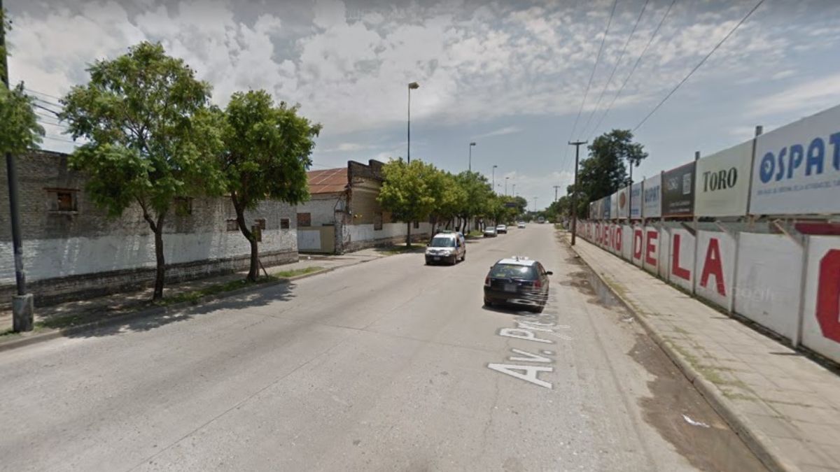 Balearon a un joven de 19 años para robarle su teléfono celular.