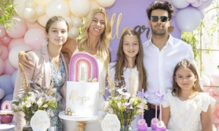 La modelo hizo su descargo contra las críticas que recibió por irse a España solo con Manu Urcera, su pareja. La modelo hizo su descargo contra las críticas que recibió por irse a España solo con Manu Urcera, su pareja.