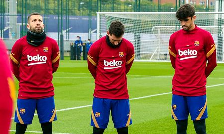 Lionel Messi contó como es la situación actual en el Barcelona y considera que el club está en un mal momento. Lionel Messi contó como es la situación actual en el Barcelona y considera que el club está en un mal momento.