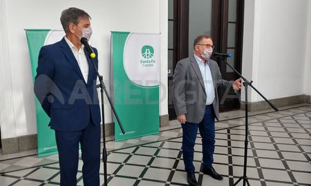 El ministro de Seguridad de la provincia, Jorge Lagna se reunirá este miércoles con el intendente de Santa Fe, Emilio Jatón. El ministro de Seguridad de la provincia, Jorge Lagna se reunirá este miércoles con el intendente de Santa Fe, Emilio Jatón.