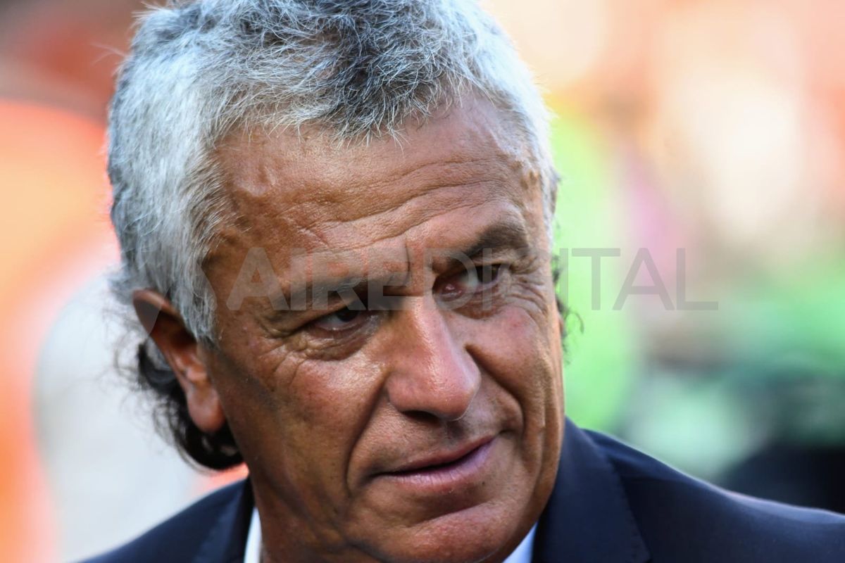 Néstor Gorosito recupera a Kily Vega y puede llevar a Brian Fernández al banco para el partido ante Newell's.