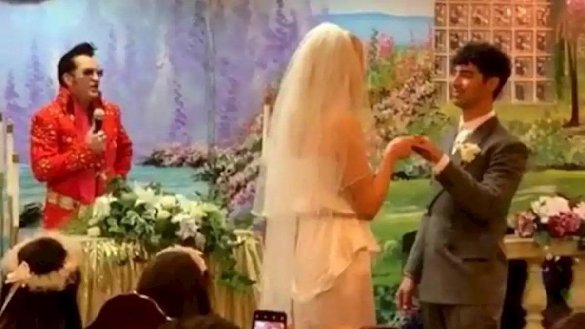 Joe Jonas y Sophie Turner dieron el