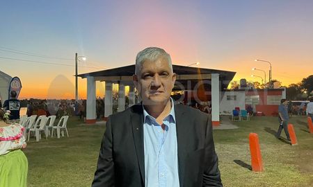 En cuanto a los artistas, Papaleo remarcó que “tenemos muy convocantes, como Monchito Merlo, Sergio Galleguillo y Mario Pereyra”. En cuanto a los artistas, Papaleo remarcó que “tenemos muy convocantes, como Monchito Merlo, Sergio Galleguillo y Mario Pereyra”.
